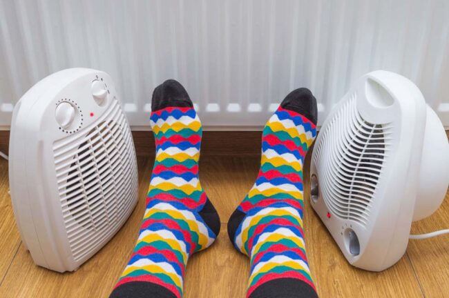 Should-You-Use-an-Electric-Heater-to-Stay-Warm-Indoors
